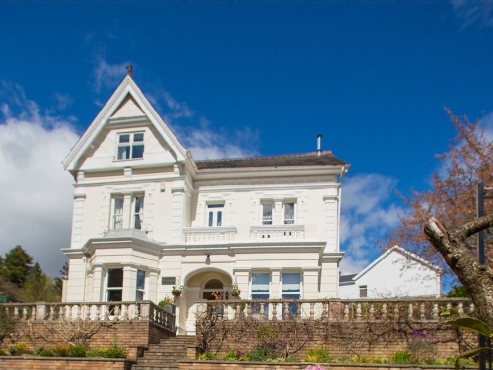 James' Place At Brynawel Merthyr Tydfil Exteriör bild