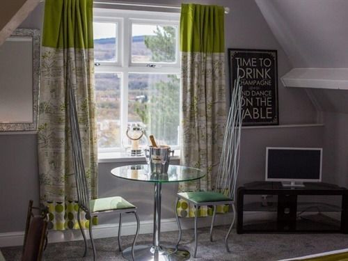 James' Place At Brynawel Merthyr Tydfil Exteriör bild