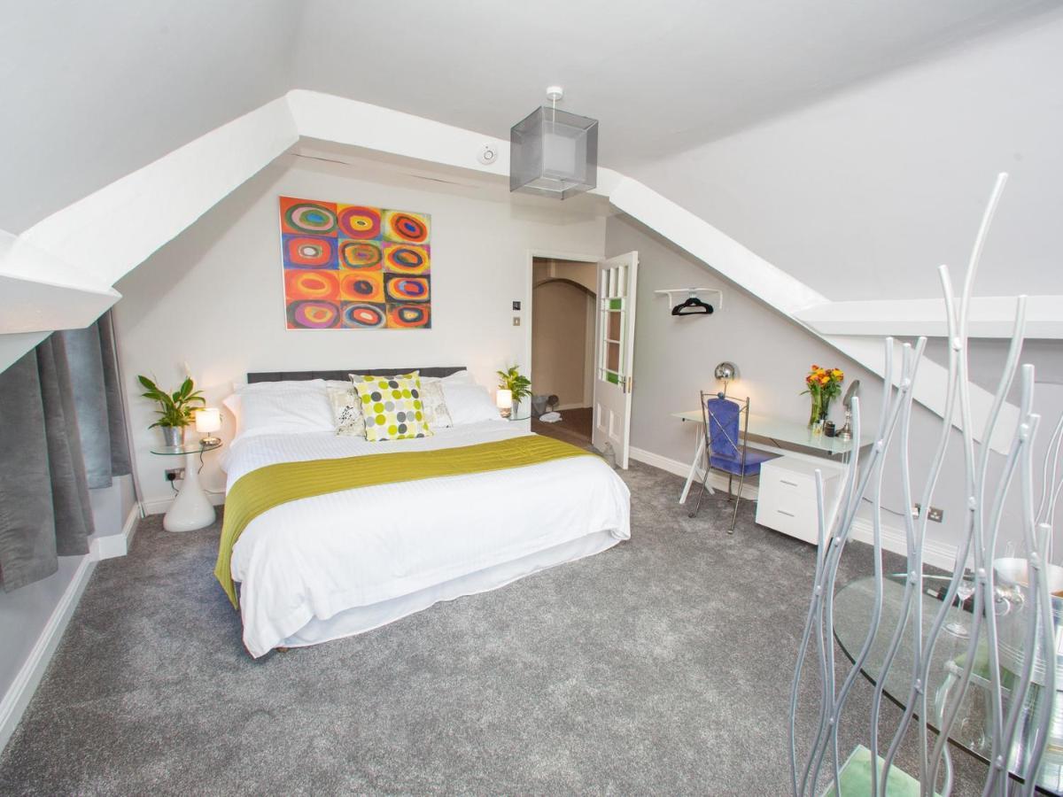 James' Place At Brynawel Merthyr Tydfil Exteriör bild